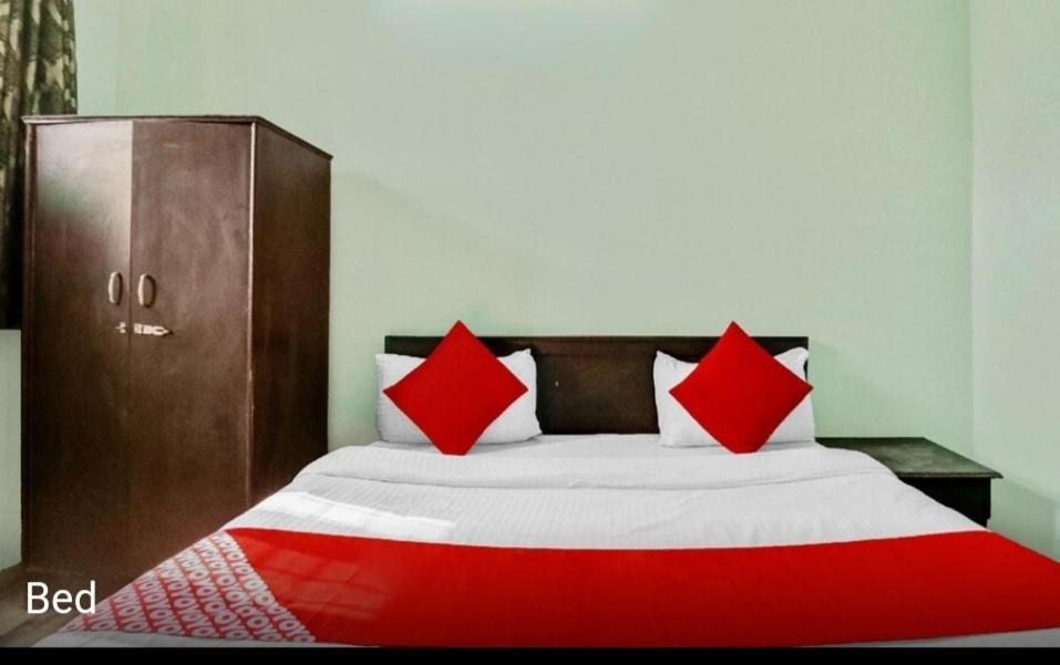 Guest house Radhanath Sewa Ashram Vrindavan